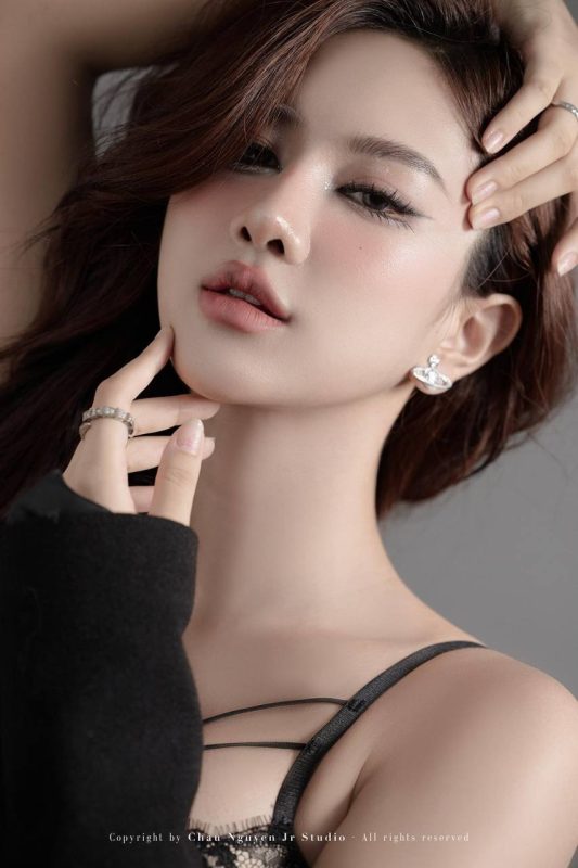 Hình ảnh gái xinh dâm gợi cảm